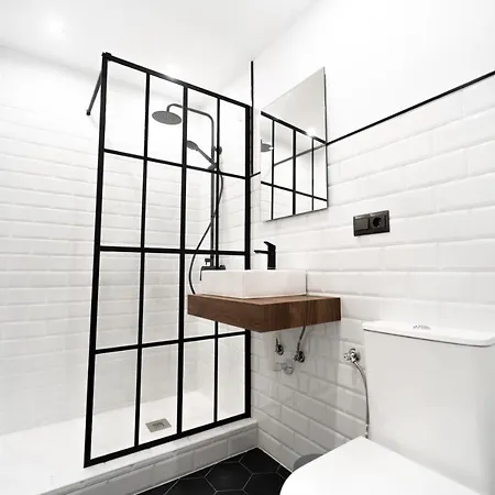 La Encarnacion Apartment *